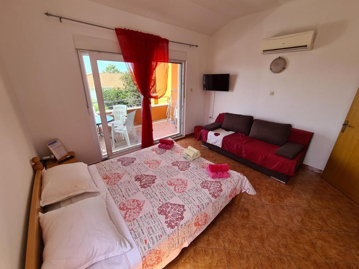 Apartmani Ljubo Split Zewnętrze zdjęcie