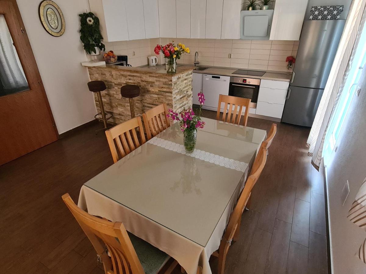 Apartmani Ljubo Split Zewnętrze zdjęcie