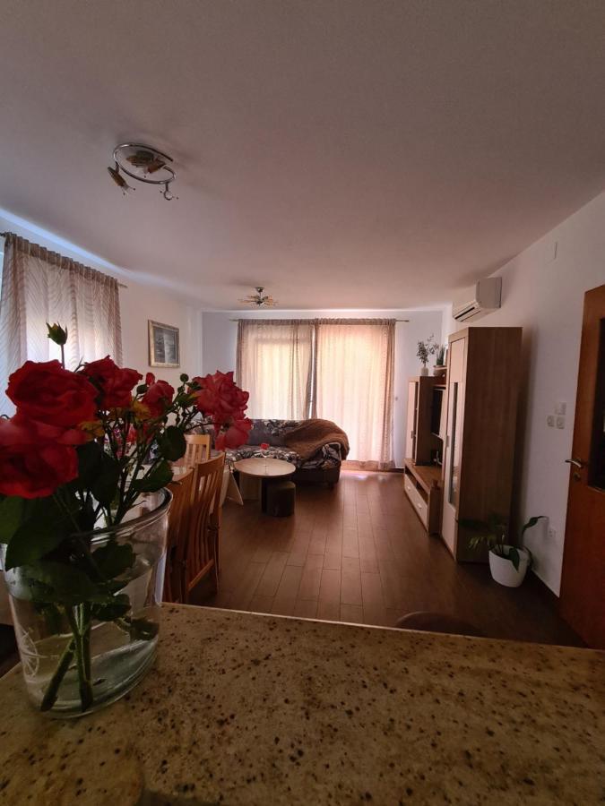 Apartmani Ljubo Split Zewnętrze zdjęcie