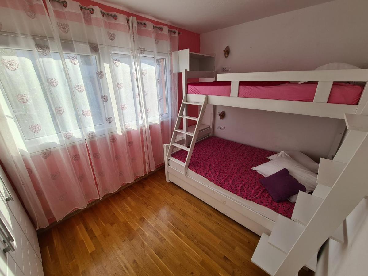 Apartmani Ljubo Split Zewnętrze zdjęcie