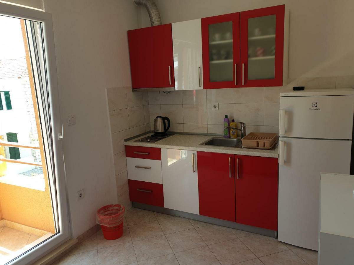 Apartmani Ljubo Split Zewnętrze zdjęcie