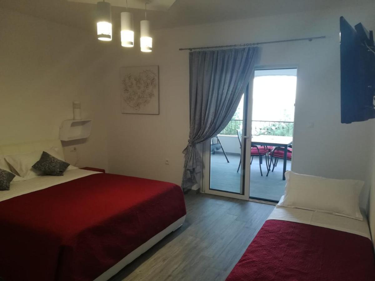 Apartmani Ljubo Split Zewnętrze zdjęcie