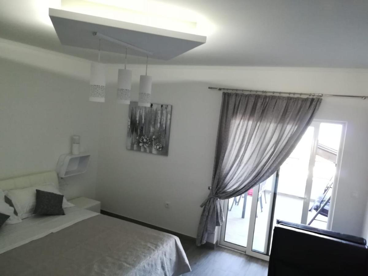 Apartmani Ljubo Split Zewnętrze zdjęcie